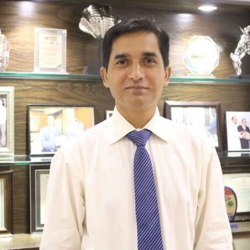M.B.B.S, MS (Gynaecology & Obstetrics